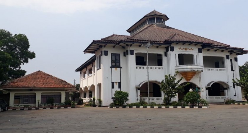 Para Pejuang Ujungan Bekasi